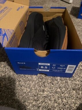 Brooks Women's Black Sneakers with Tan Brown Outsole